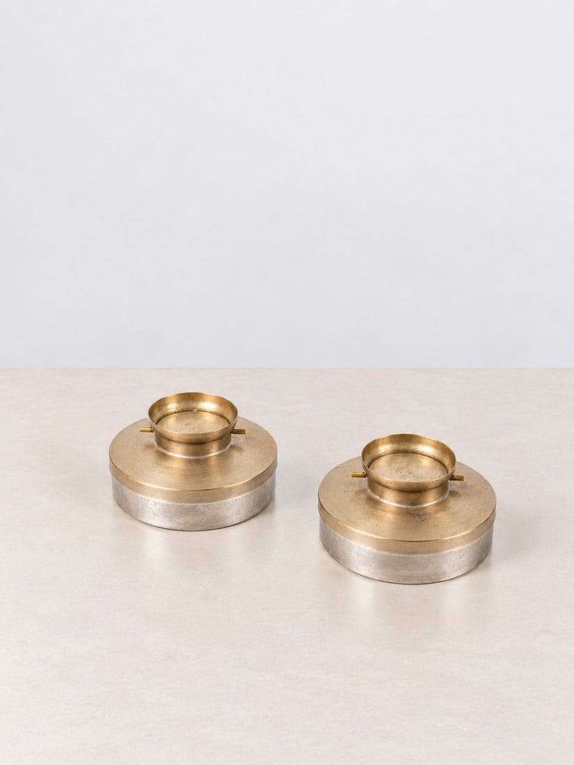 Ignazio Gardella (Milano 1905 - 1999), ASHTRAYS, circa 1950s (1 of 3)