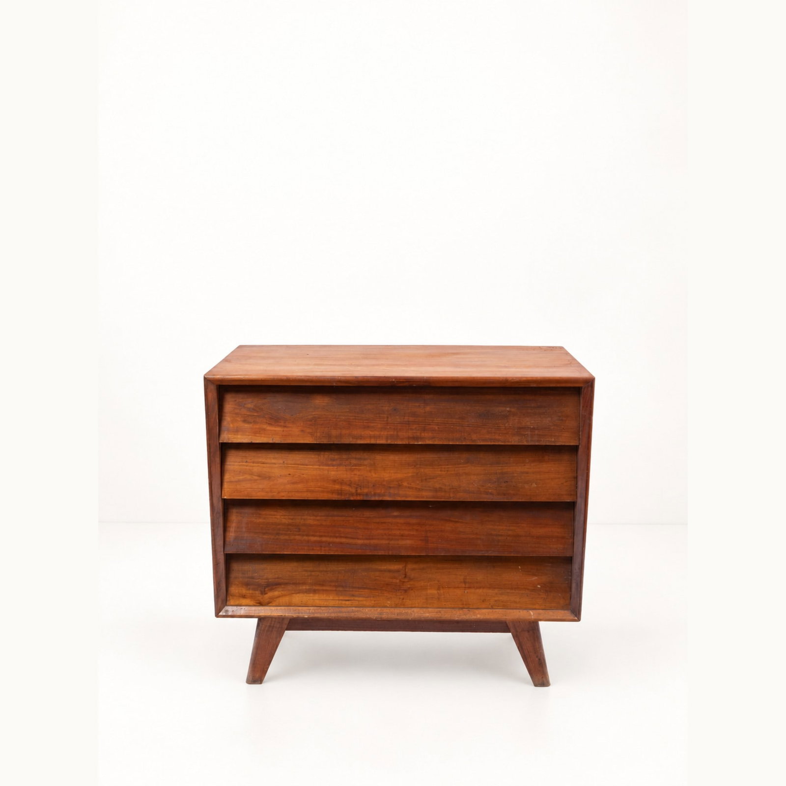 José Zanine Caldas (Belmonte, Bahia 1919 - 2001), CHEST OF DRAWERS, circa 1950s: l cm 90 x h cm 82 x w cm 44 Wood. Produced by Móveis Artísticos Z, Brazil.