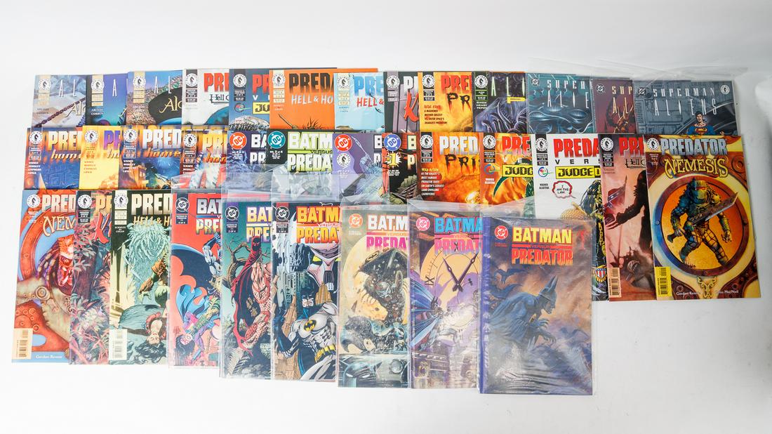 Alien and Predator Comic Books (1 of 12)