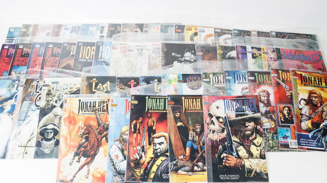 Collection of various Vertigo Titles (1 of 18)