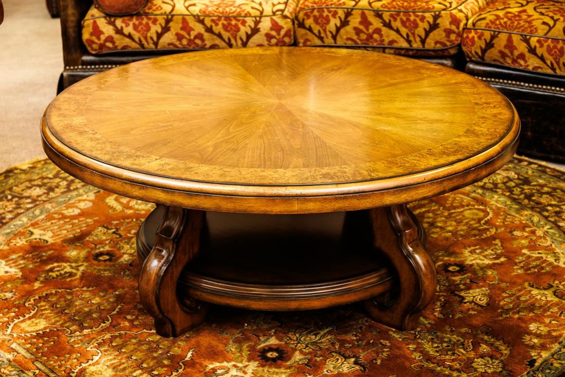 Burlveener Round Coffee Table (1 of 6)