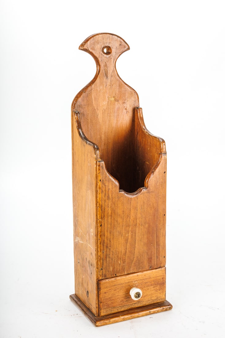 Antique Wall Mounted Candlebox (1 of 7)