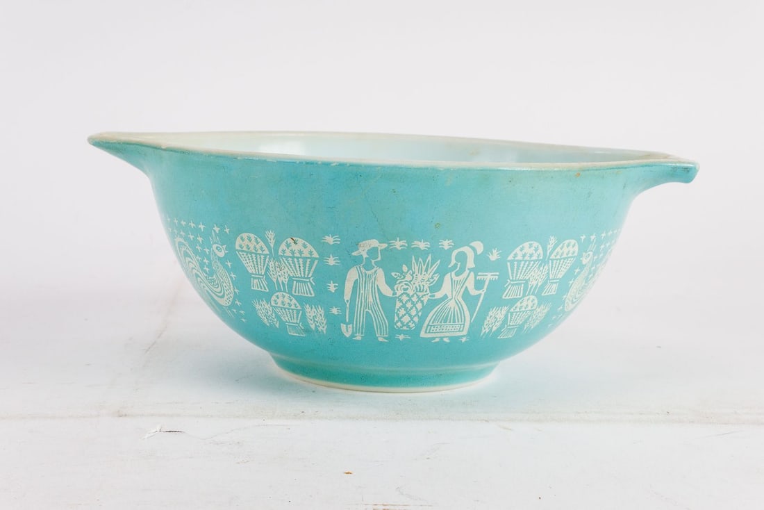 Pyrex Cinderella Bowls - 12