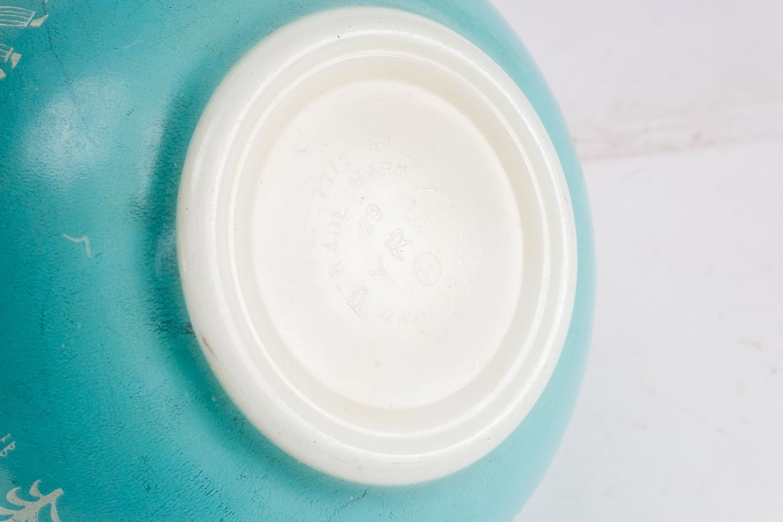 Pyrex Cinderella Bowls - 19