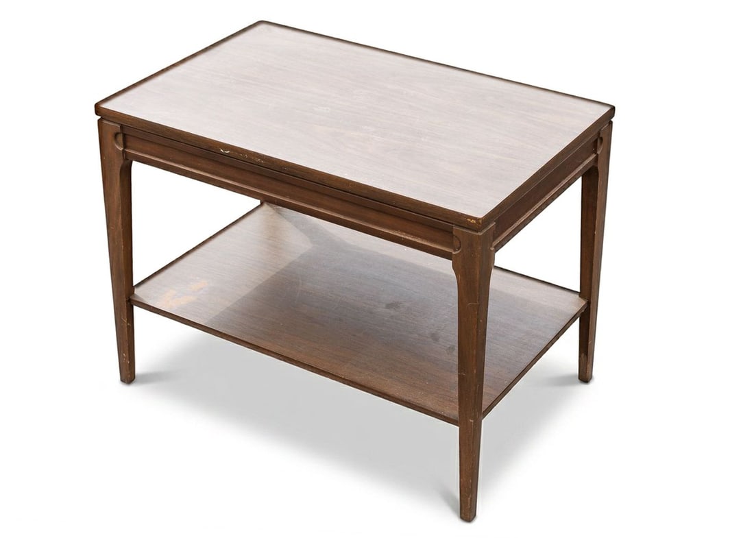 Vintage MCM Walnut End Table with Lower Shelf (1 of 7)