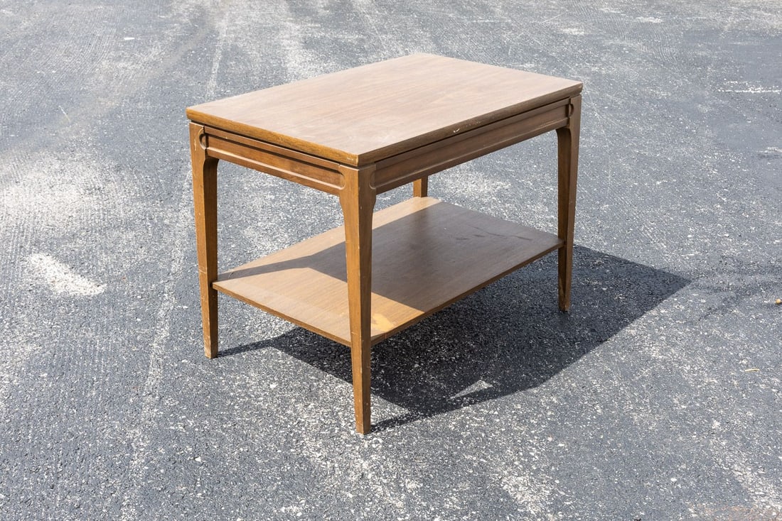 Vintage MCM Walnut End Table with Lower Shelf - 4