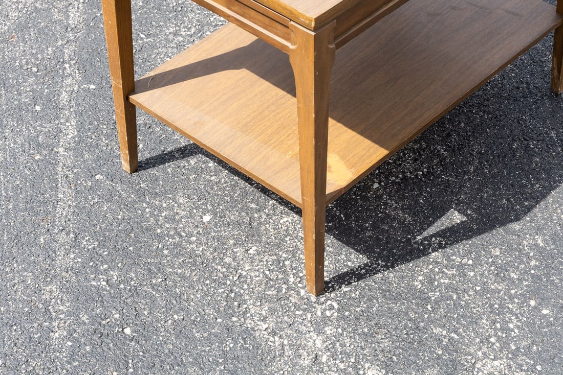 Vintage MCM Walnut End Table with Lower Shelf - 6