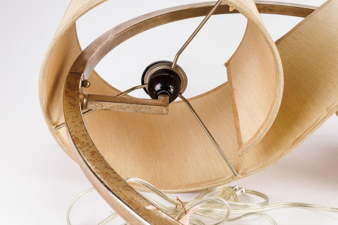Vintage Continuous Double Shade Circle Lamp - 17