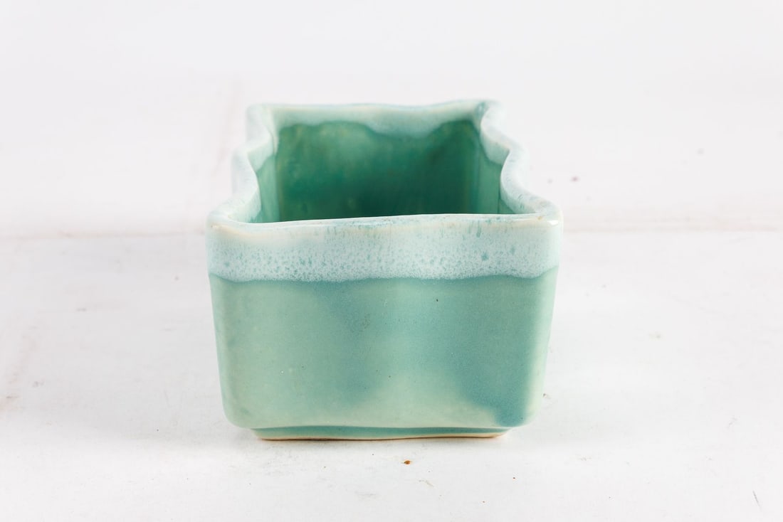 UPCO #922 MCM Planter - 4