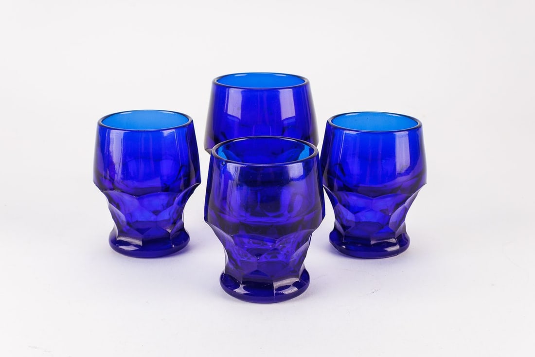 Vintage Viking Art Glass Cobalt Blue Georgian Tumblers: Vintage Viking art glass cobalt blue Georgian tumblers.? Gorgeous color.? Some wear and hairline scratches from age.? See photos for details!