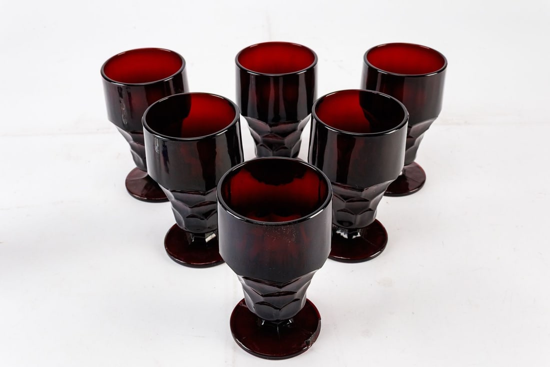 Set of 6 Anchor Hocking Glass Water Goblets in Ruby Red (1 of 9)