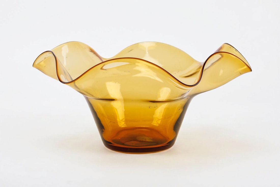 Vintage Console Bowl in Amber Art Glass (1 of 13)