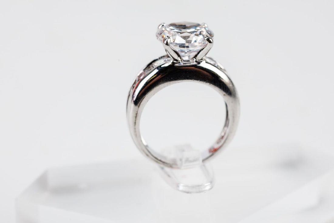Diamond Style Ring - 8