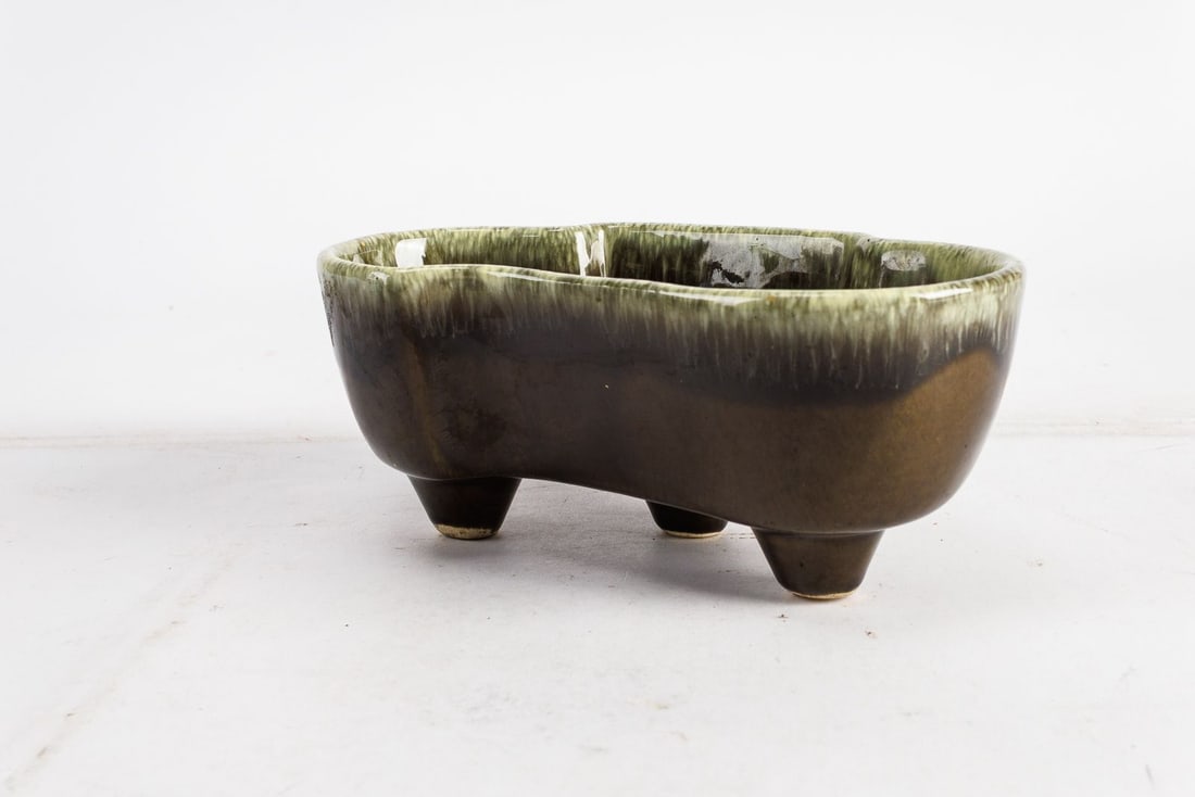 Hull #402 MCM Planter - 5