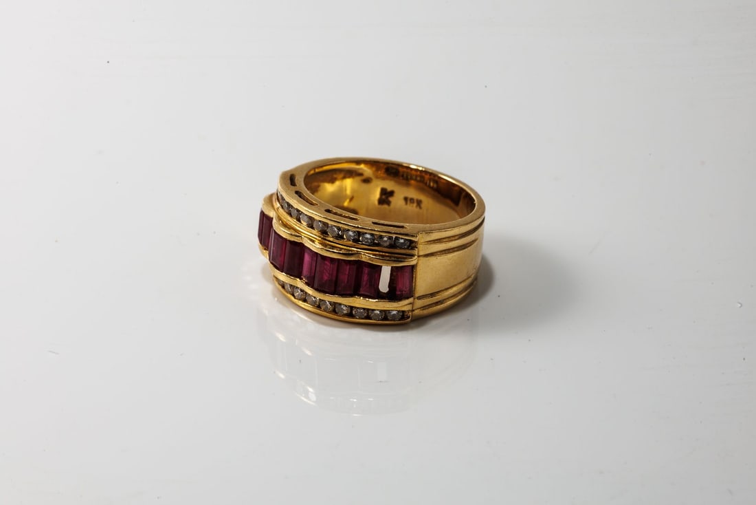 18K Gold Ring - 16