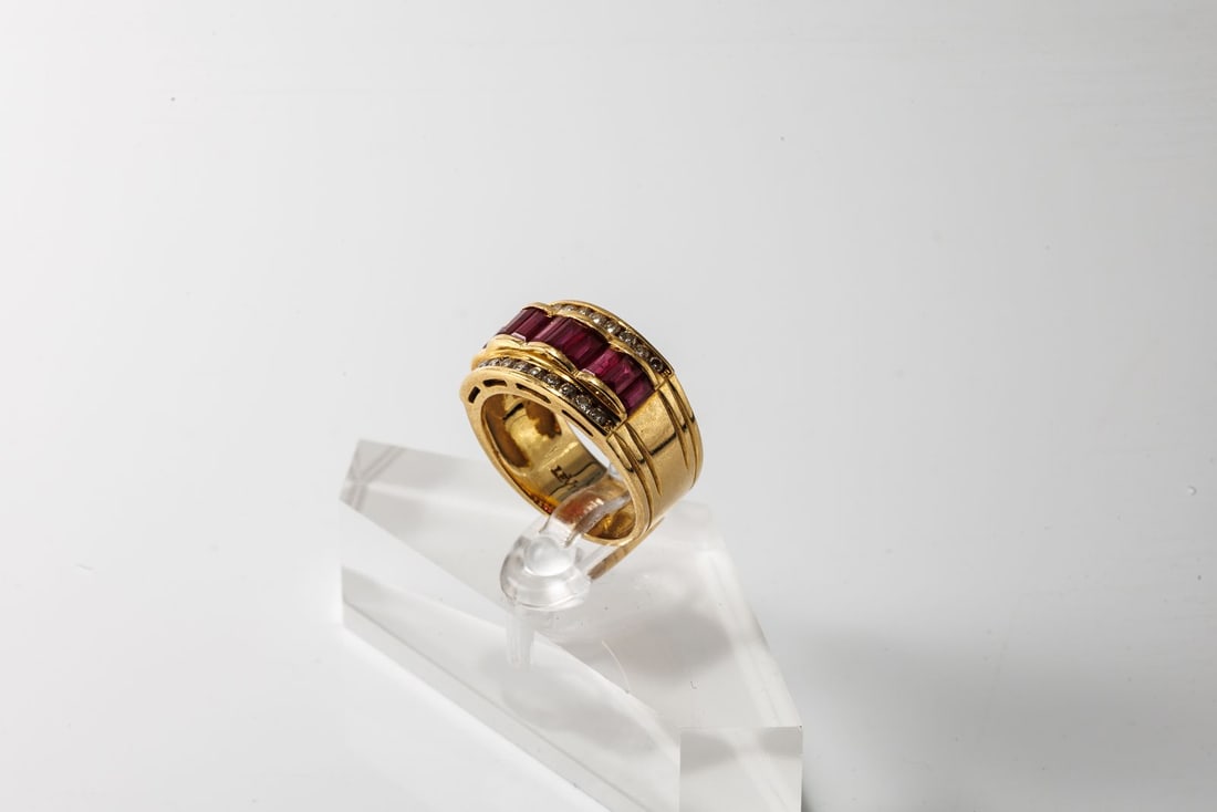 18K Gold Ring - 2