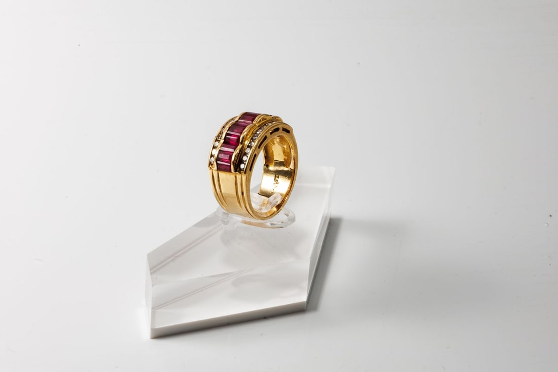 18K Gold Ring - 6