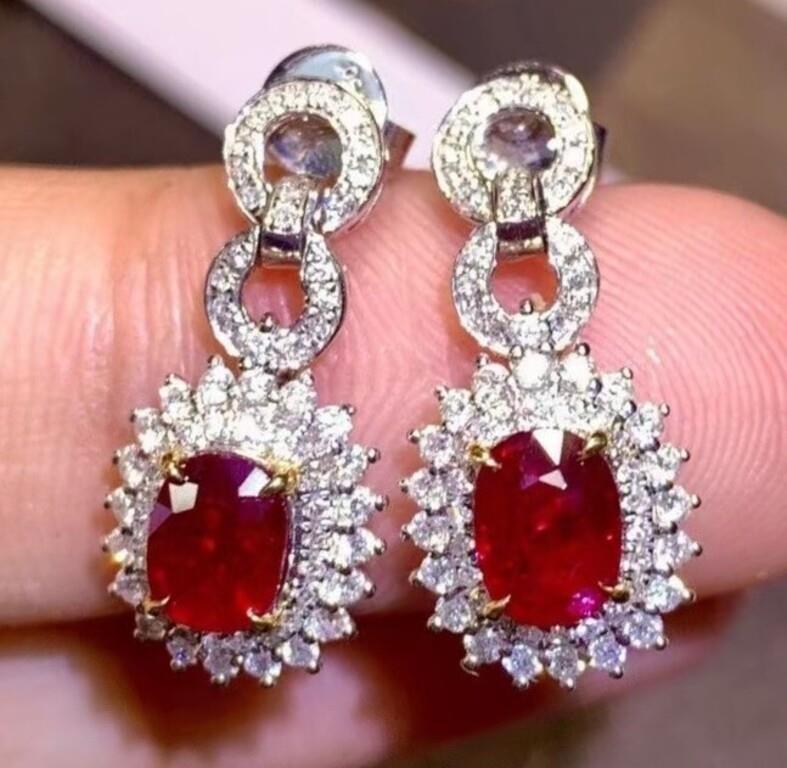 Mozambique Pigeon Blood Ruby Earrings 18K Gold (1 of 2)