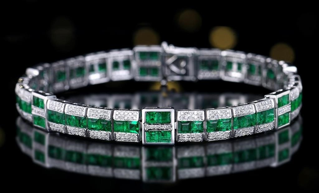 7.58ct Natural Emerald 18K Gold Bracelet (1 of 2)