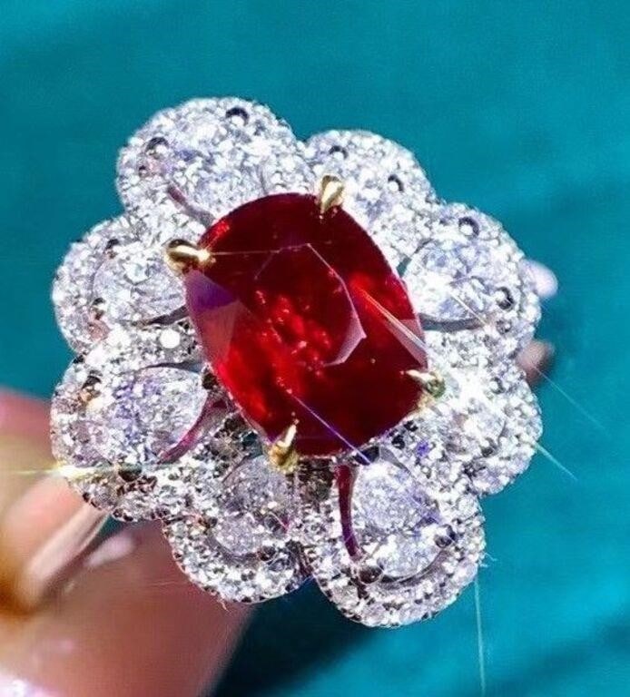 2.2ct pigeon blood ruby ring in 18K gold (1 of 3)