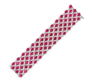 56cts Natural Ruby 18Kt Gold Bracelet
