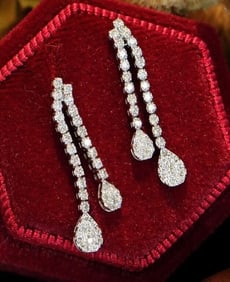 0.7cts Natural Diamond 18Kt Gold Earrings
