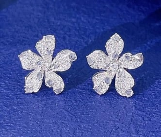 0.6cts Natural Diamond 18Kt Gold Earrings