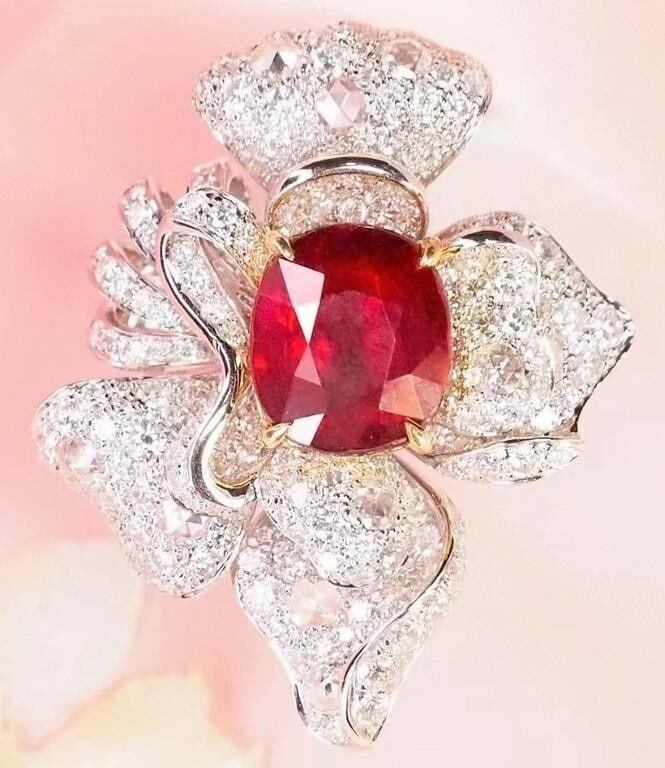 2.5ct Pigeon Blood Red Ruby 18Kt Gold Pendant (1 of 2)