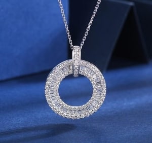 0.6cts Natural Diamond 18Kt Gold Pendant