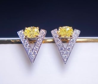 Natural Yellow Diamond 18Kt Gold Earrings