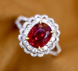 2.3ct Pigeon Blood Ruby 18Kt Gold Ring
