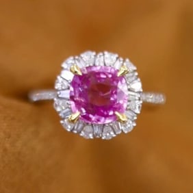 2.4ct Natural Sapphire 18Kt Gold Ring