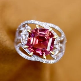 4.75ct Natural Tourmaline 18Kt Gold Ring