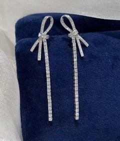 0.86cts Natural Diamond 18Kt Gold Earrings