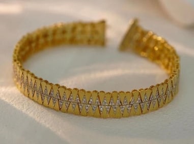 2cts Natural Diamond 18Kt Gold Bracelet