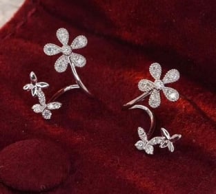 Natural Diamond 18Kt Gold Earrings