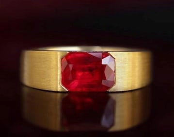 1.4ct Pigeon Blood Ruby 18Kt Gold Ring