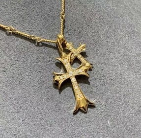 18Kt Gold Natural Diamond Necklace