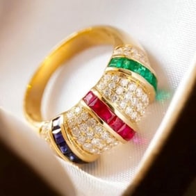Gems 18Kt Gold Ring