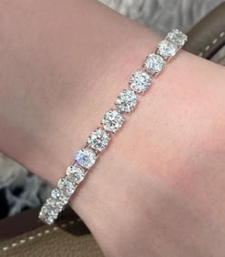 15ct Natural Diamond 18Kt Gold Bracelet