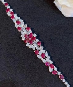 3.6ct Natural Ruby 18Kt Gold Diamond Bracelet