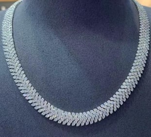 27.6ct Natural Diamond 18Kt Gold Necklace