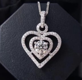 0.3ct Natural Diamond Pendant 18K Gold