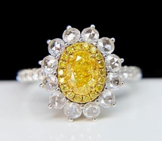 0.5ct Natural Yellow Diamond 18Kt Gold Ring
