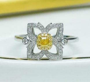 Natural Yellow Diamond 18Kt Gold Ring