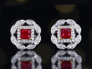 Pigeon Blood Ruby 18Kt Gold Earrings