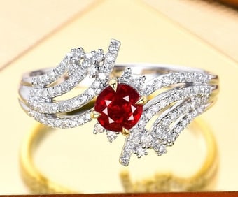 0.6ct Mozambique Ruby 18Kt Gold Ring