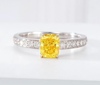 1ct Natural Yellow Diamond 18Kt Gold Ring