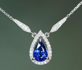 1.2ct Cornflower Blue Sapphire Necklace 18K Gold