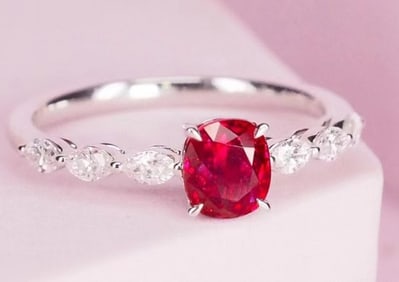 1.06ct Natural Ruby Ring 18K Gold